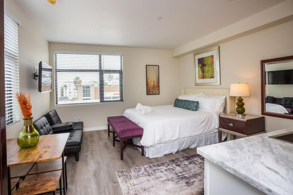 Next To San Diego Downtown - Cali King Size Studio Zewnętrze zdjęcie
