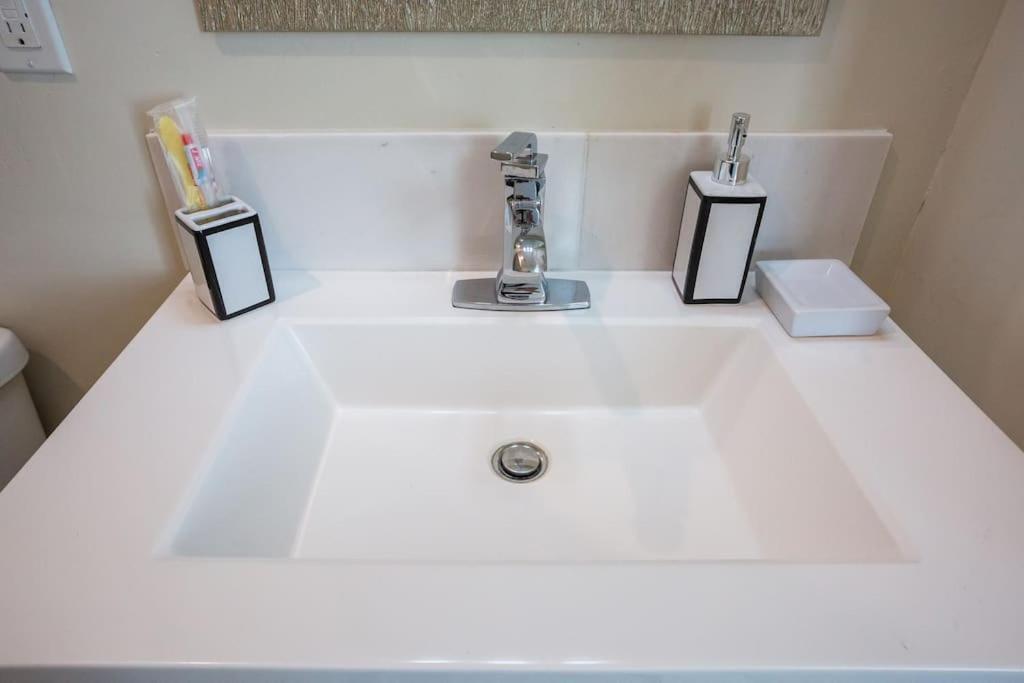 Next To San Diego Downtown - Cali King Size Studio Zewnętrze zdjęcie